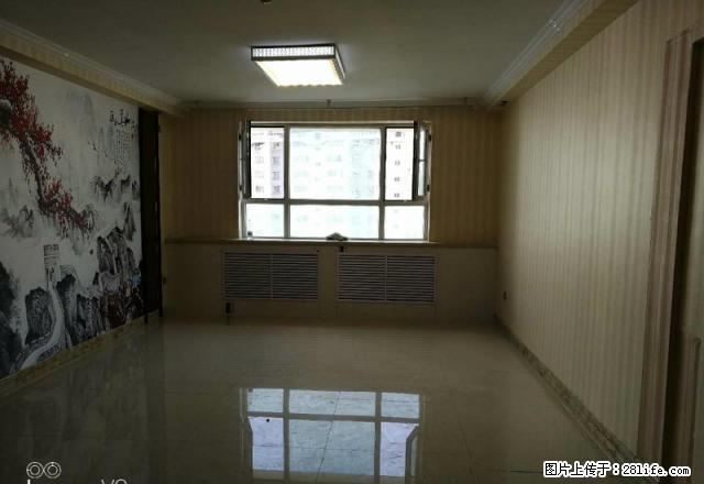 友好南路 大公馆100平精装办公美容院 图片实拍 可注.册公 - 房屋出租 - 房屋租售 - 乌鲁木齐分类信息 - 乌鲁木齐28生活网 xj.28life.net