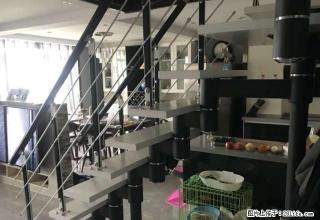 西北路 SOHO新时代188平4室精装复式楼 适合办公美容室 - 乌鲁木齐28生活网 xj.28life.net