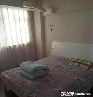 1楼53小21中十一老人居住停车便利上学不用过马路随时看房 - 乌鲁木齐28生活网 xj.28life.net