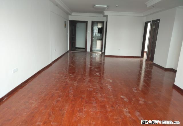 友好南路 新疆大公馆135平3室1厅 中装 工作室 - 房屋出租 - 房屋租售 - 乌鲁木齐分类信息 - 乌鲁木齐28生活网 xj.28life.net