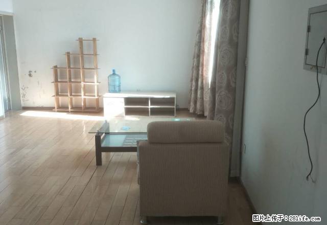南湖市政府斜对面 电梯房 两个卫生间 三个卧室 自带家具者先 - 房屋出租 - 房屋租售 - 乌鲁木齐分类信息 - 乌鲁木齐28生活网 xj.28life.net